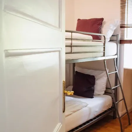 Landfein-villa Marathon Дом отдыха *